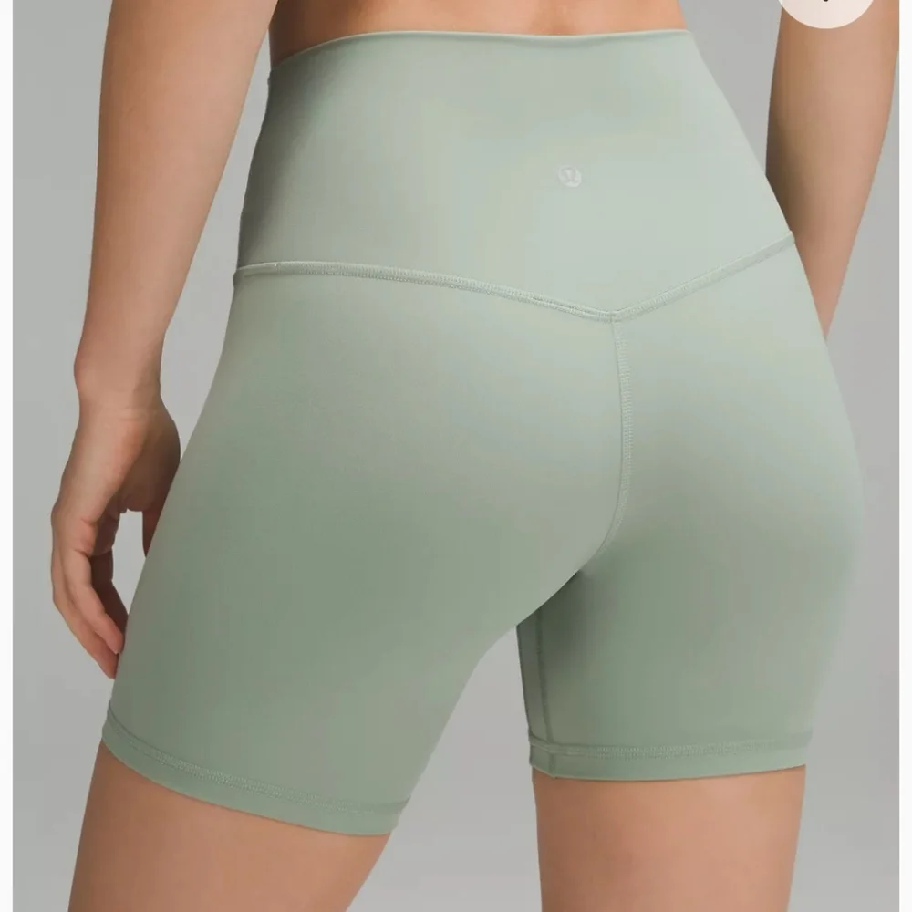 NWT lululemon Align™ High-Rise Short 6", Size 6 - Picture 4 of 7